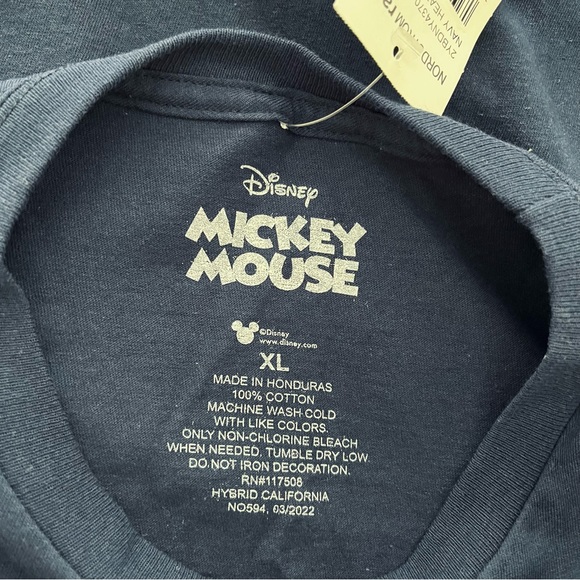 NWT Disney Mickey Mouse Back to Nature Tshirt XL - Picture 4 of 4